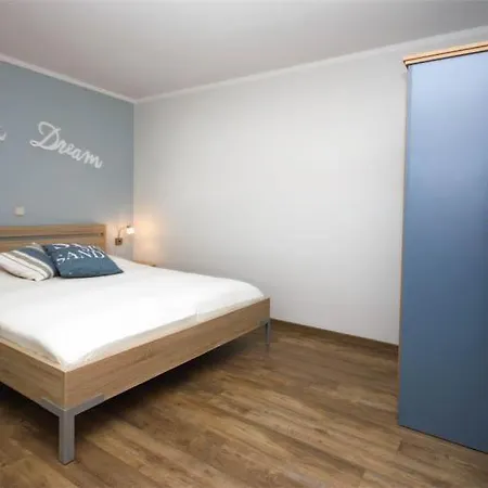 Yachthafenresidenz-wohnung-9108-882 Apartment Kuehlungsborn