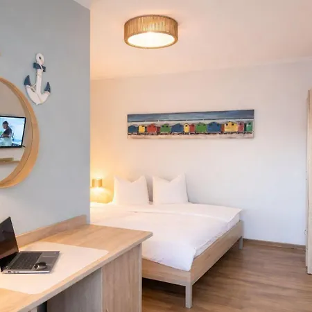 Yachthafenresidenz-wohnung-9108-882 Apartment *